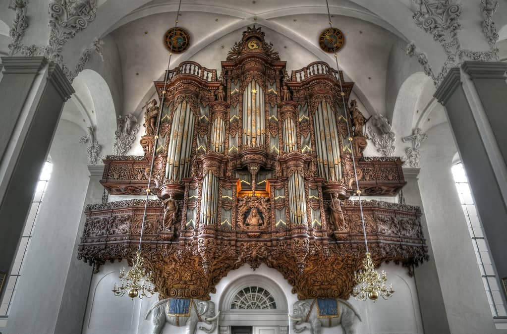 Organ Music Performances