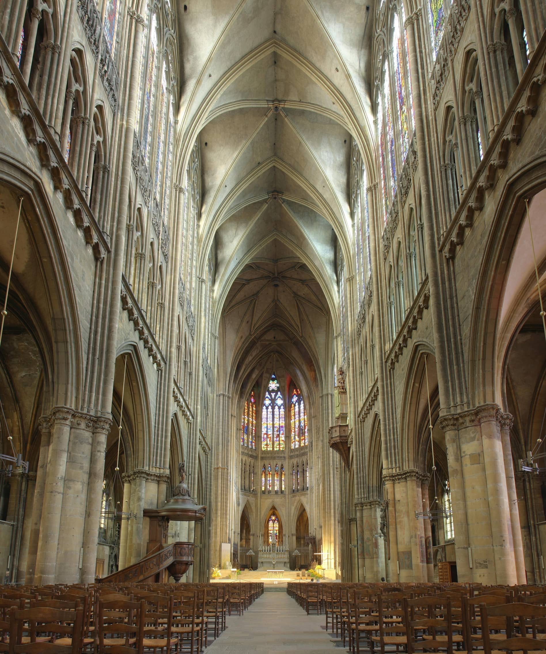 France's Highest Nave