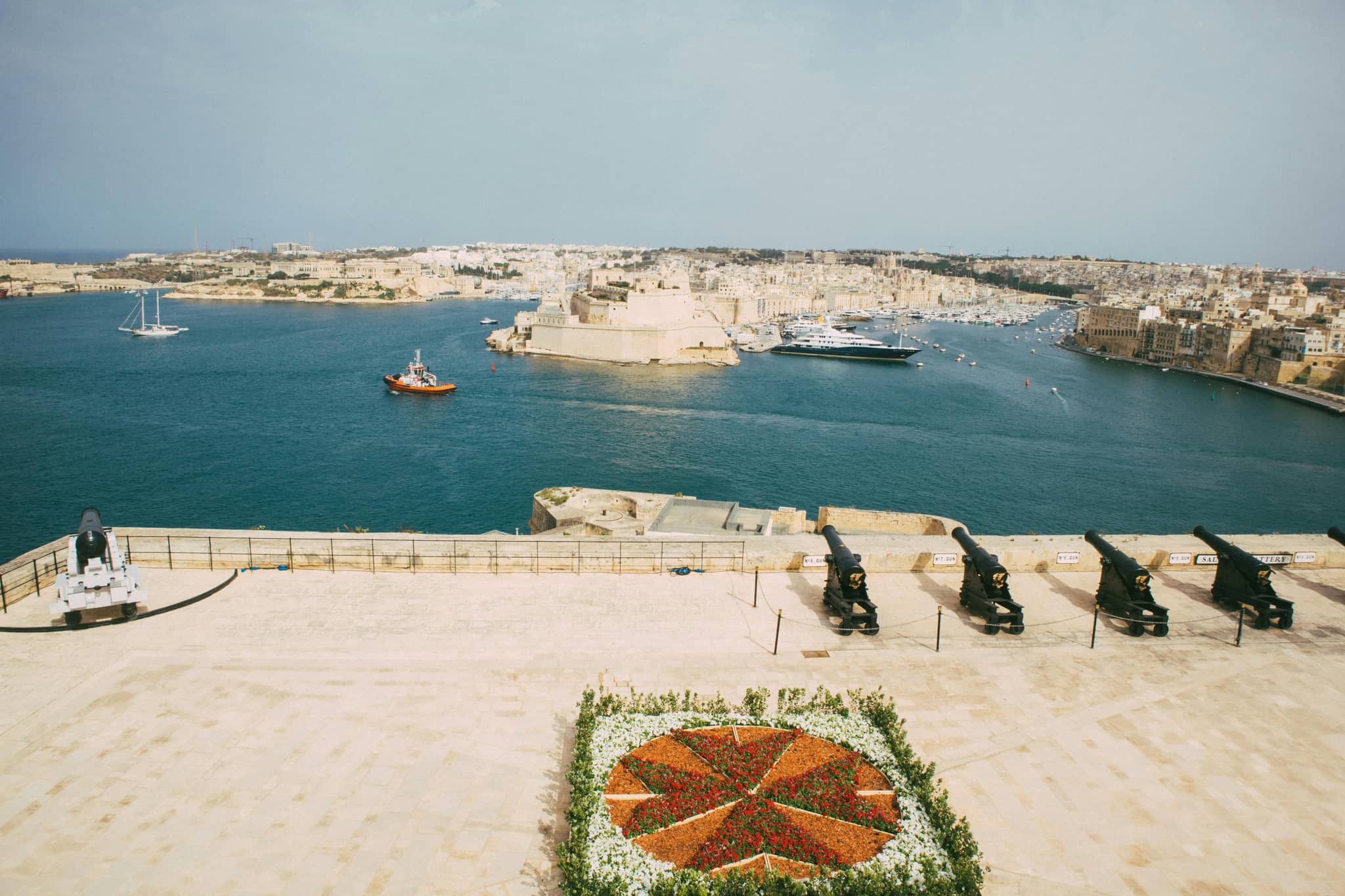 Grand Harbour Views