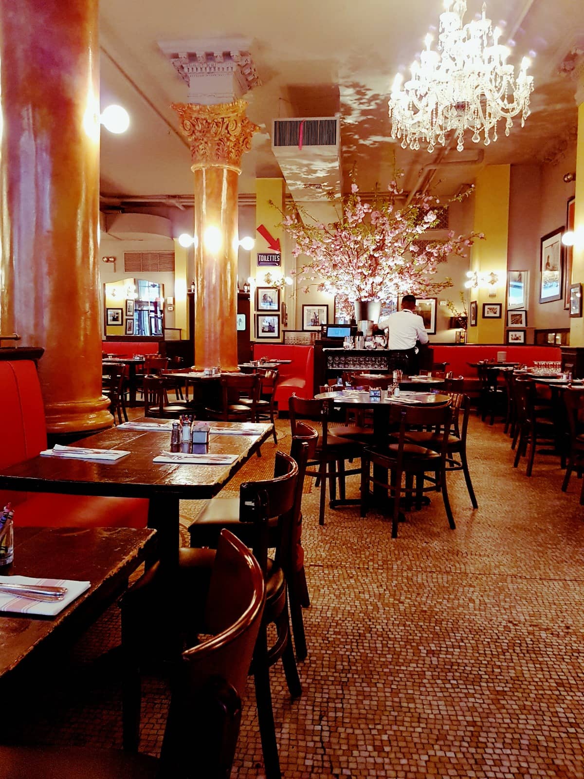 Pre-Show Dining Experiences