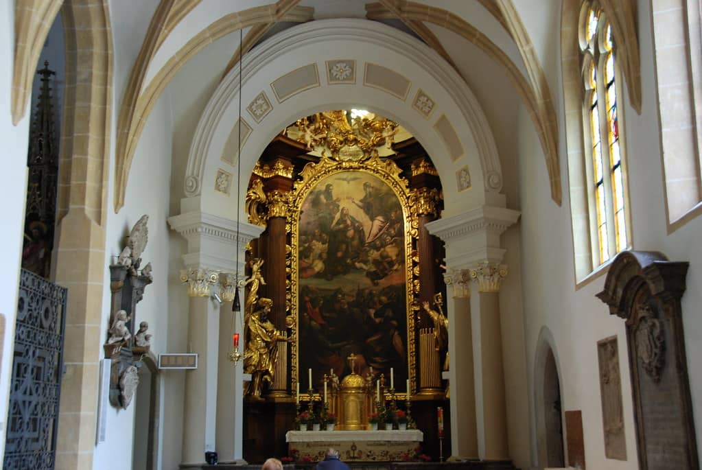 Symbolic Interior