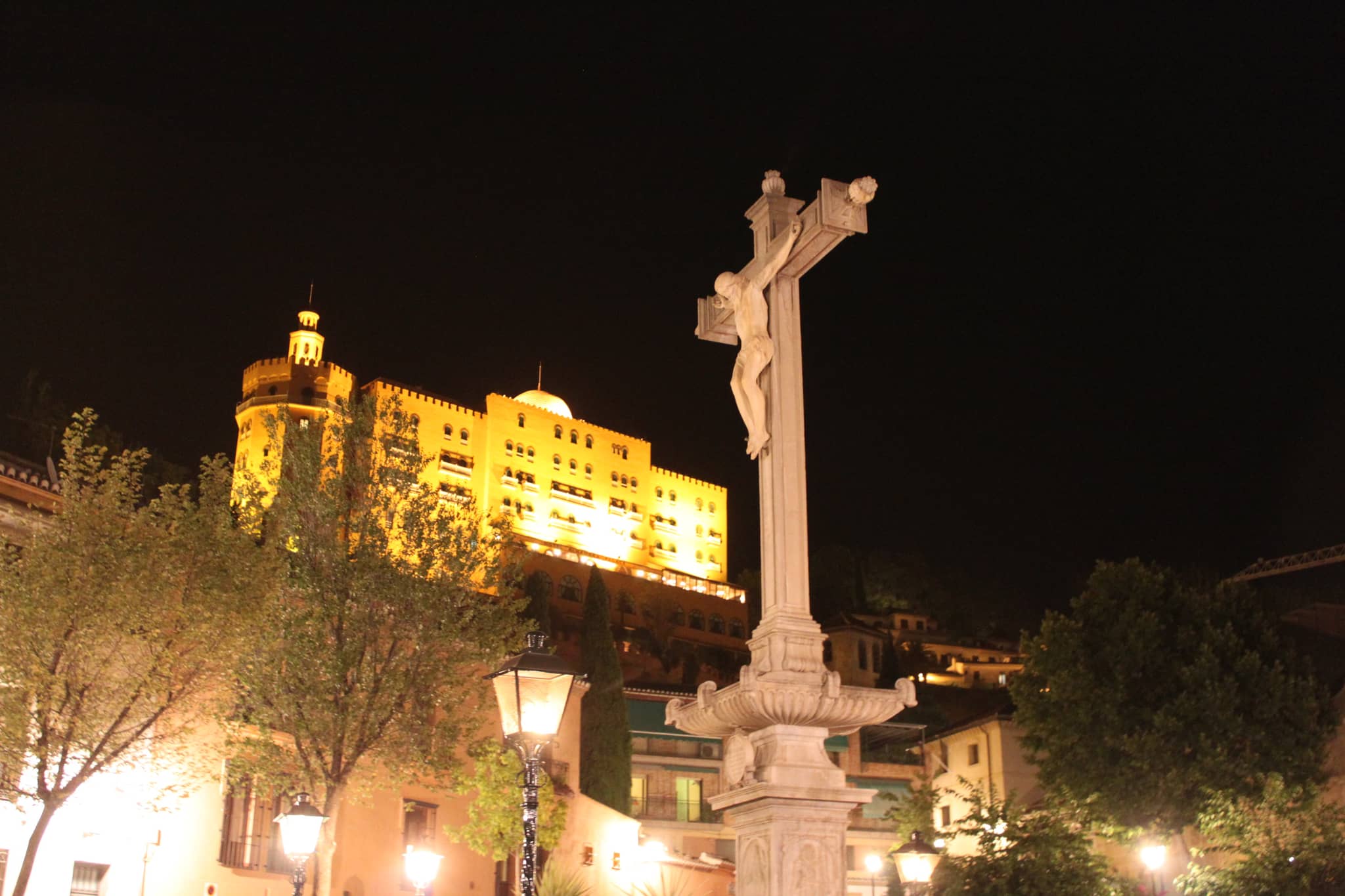 Plaza Atmosphere
