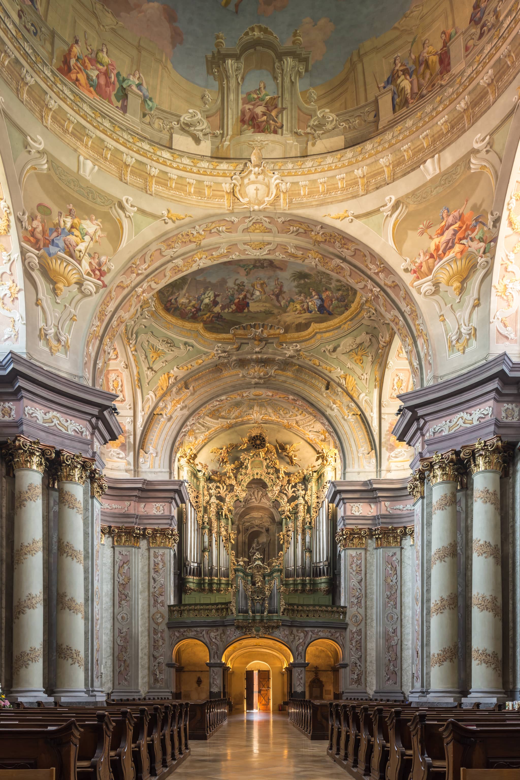Vaulted Ceiling