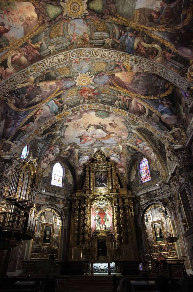 Gothic Structure