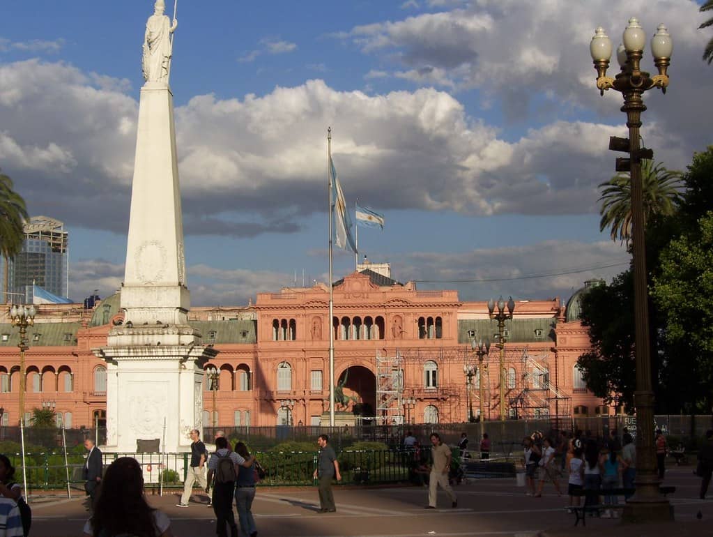 Plaza de Mayo Views