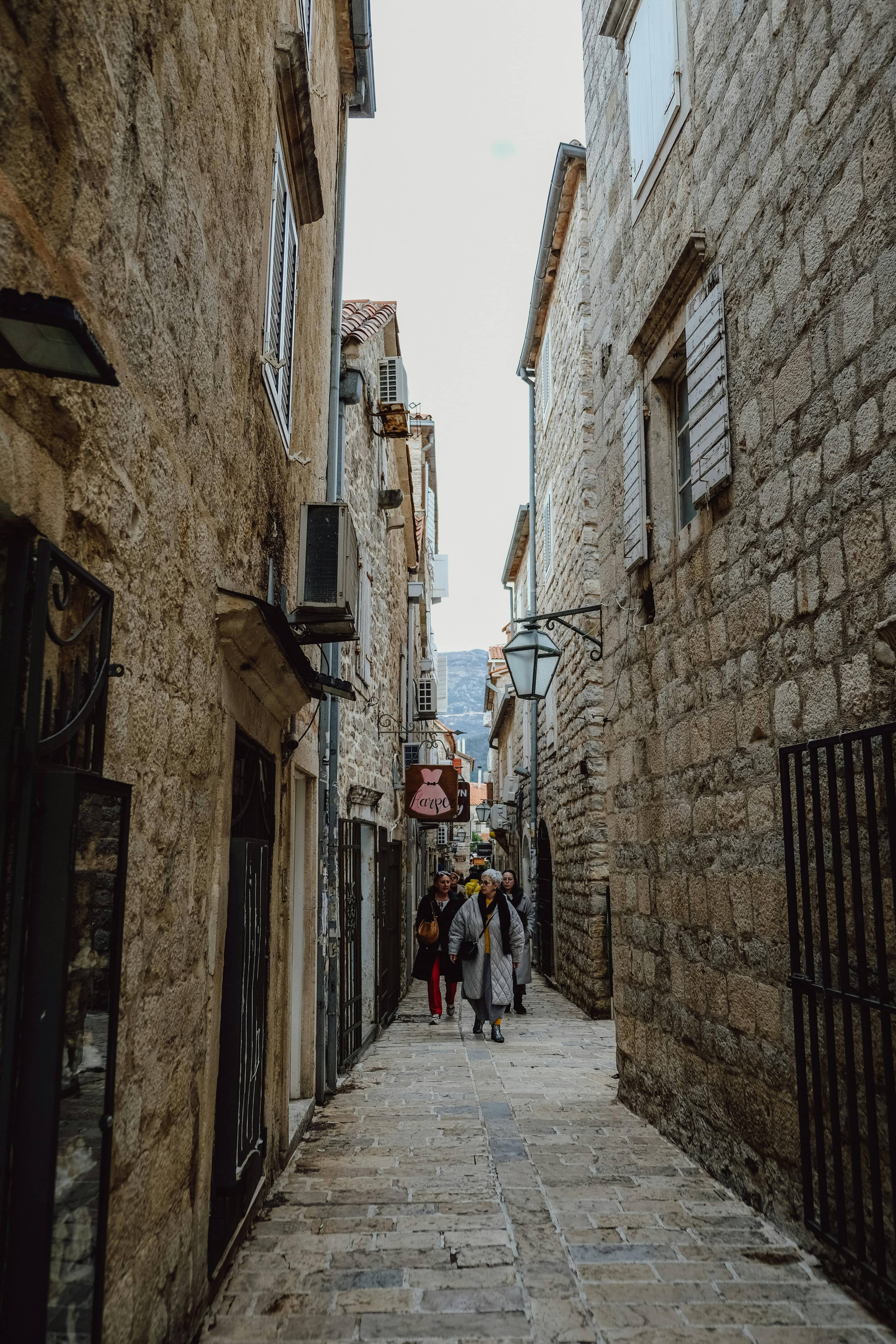 Narrow Cobblestone Streets