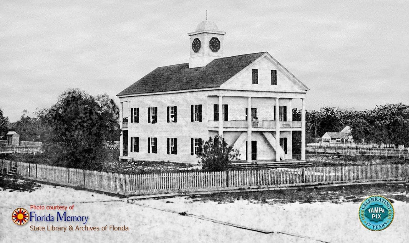 The Colony House and Barn