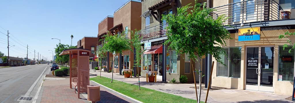 Independent Galleries & Shops