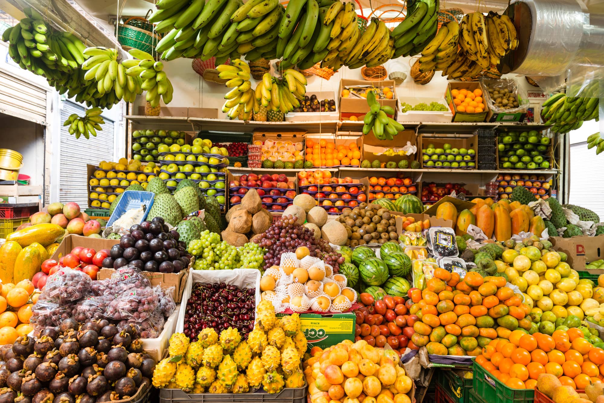 Artisanal Market (First Saturday)