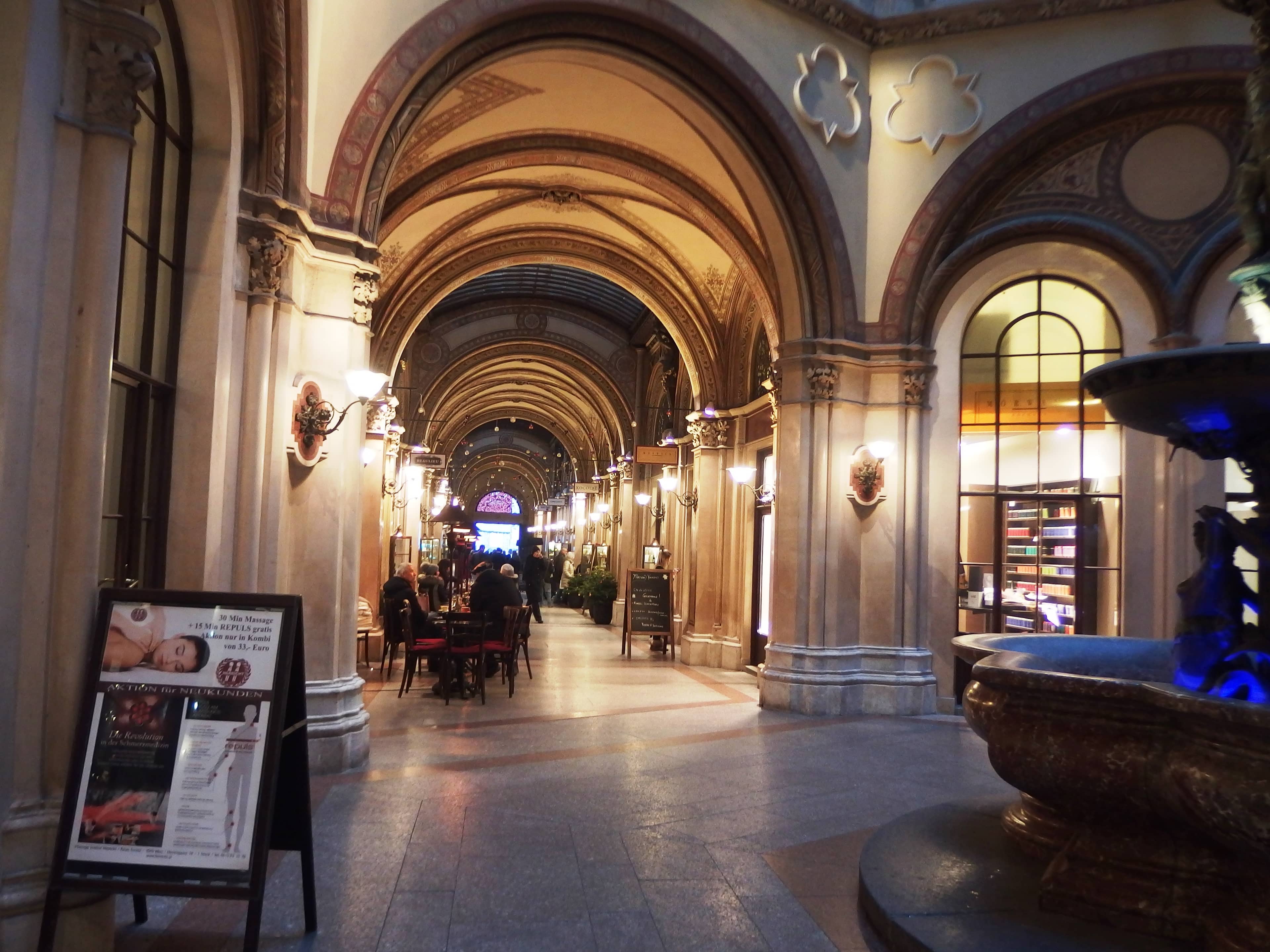 Local Cafes and Eateries