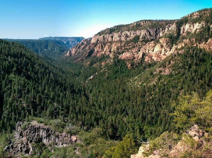 Scenic Highway 89A Drive
