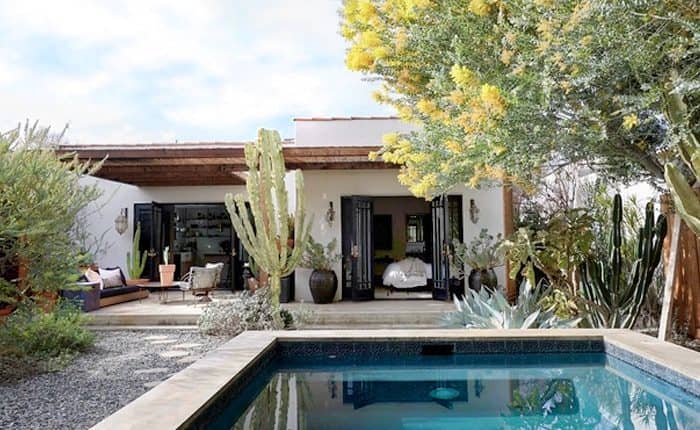 Outdoor Sun Deck & Garden