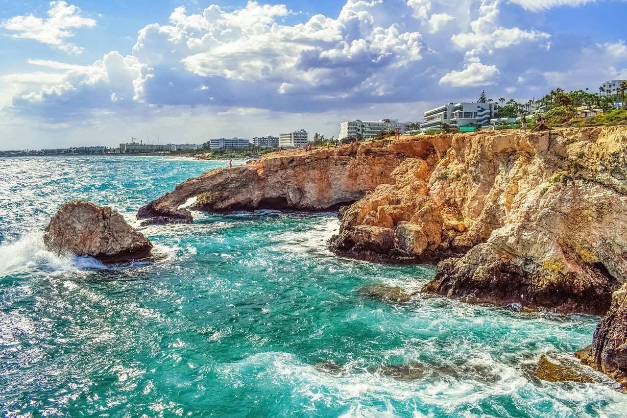 Panoramic Views from the Islet