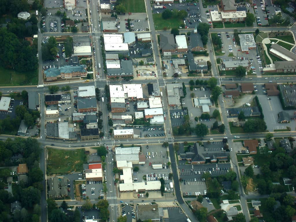 Mountain Air & Scenery