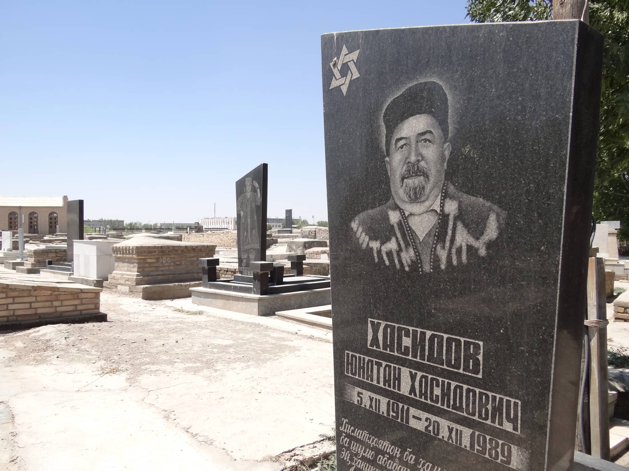 Artistic Gravestones