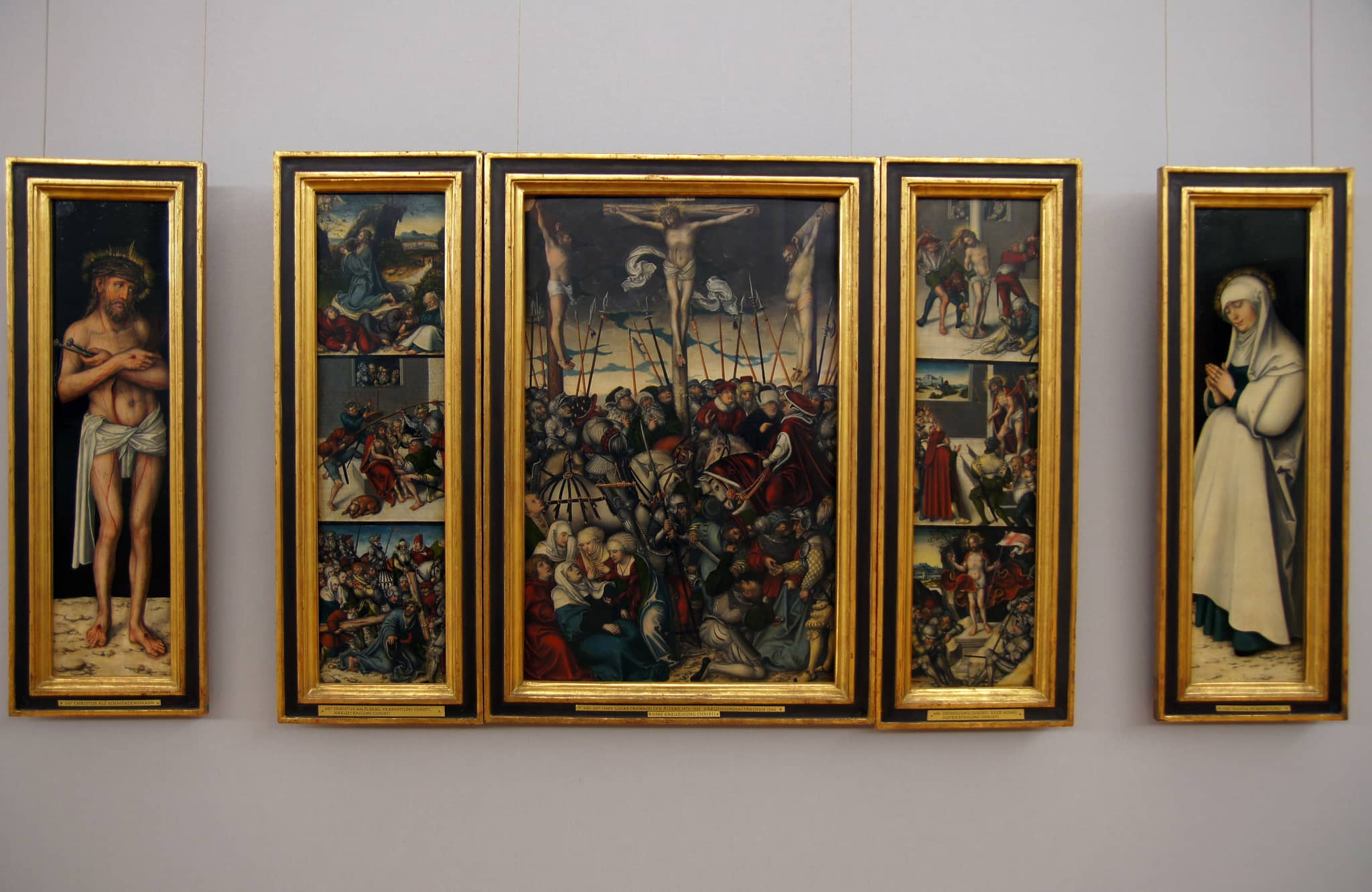 Palace Interior & Art Collection