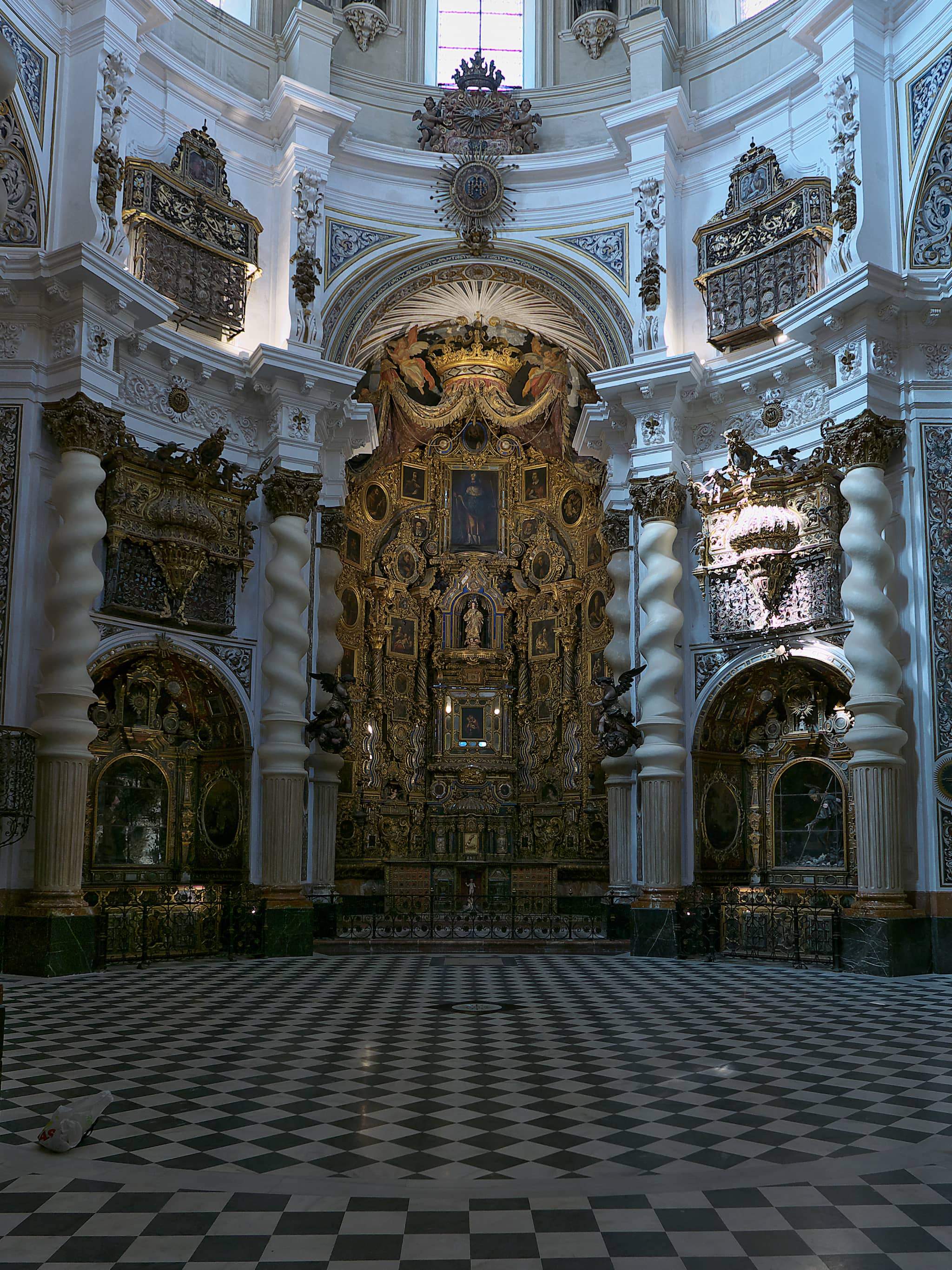 Gilded Interior Splendor