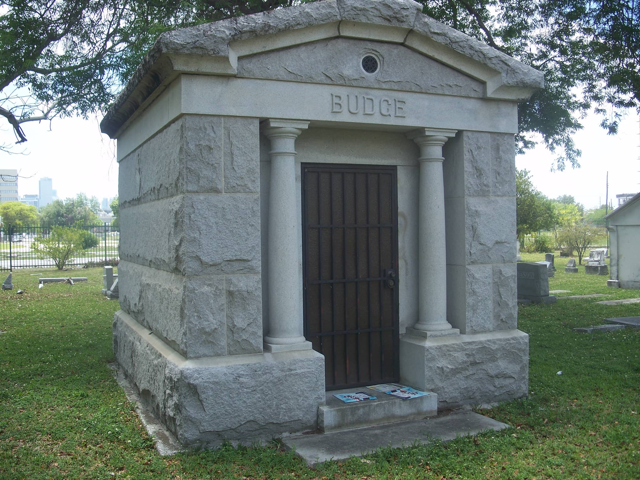 Budge Mausoleum