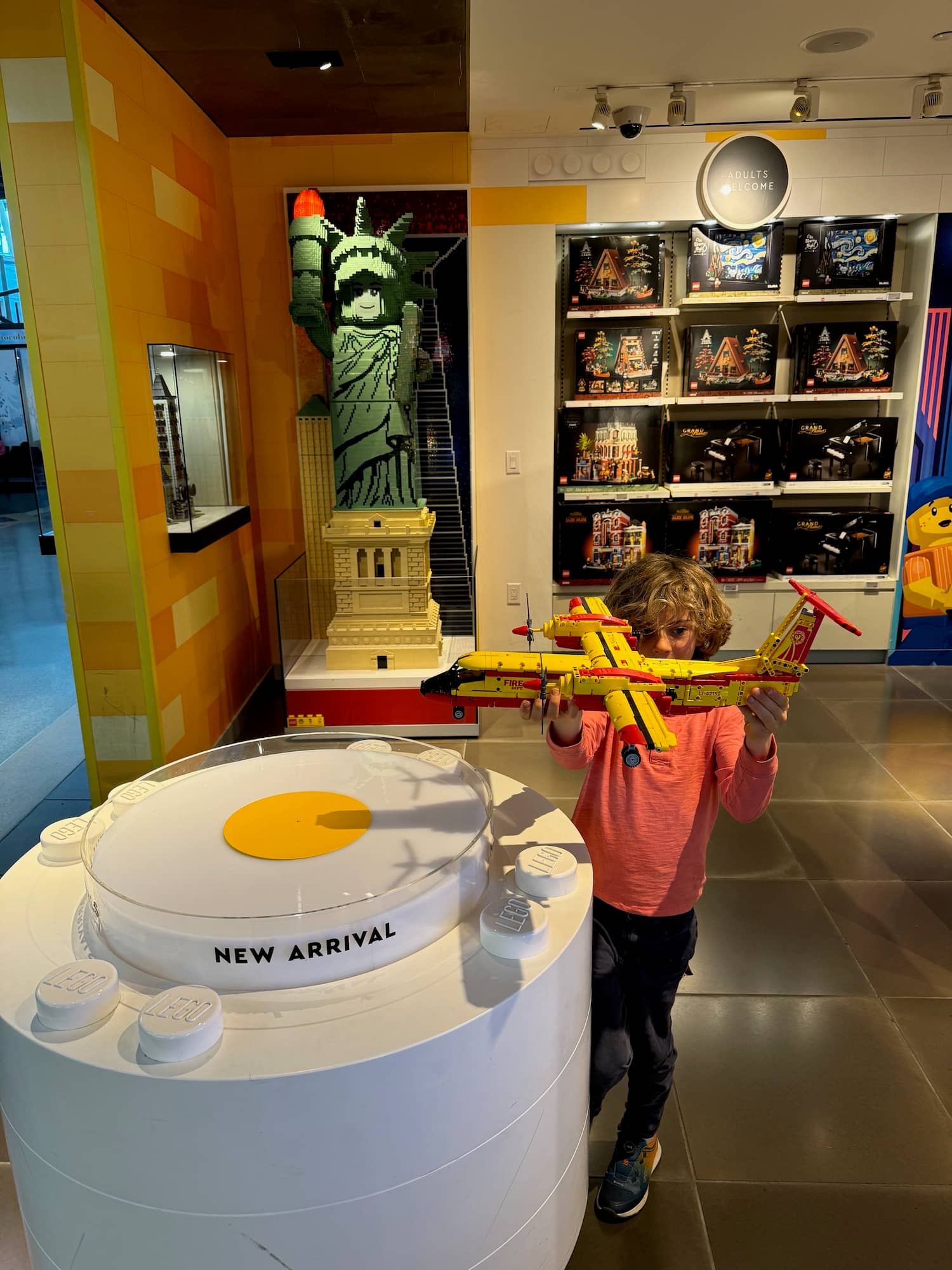 Peanuts Exhibit & Show