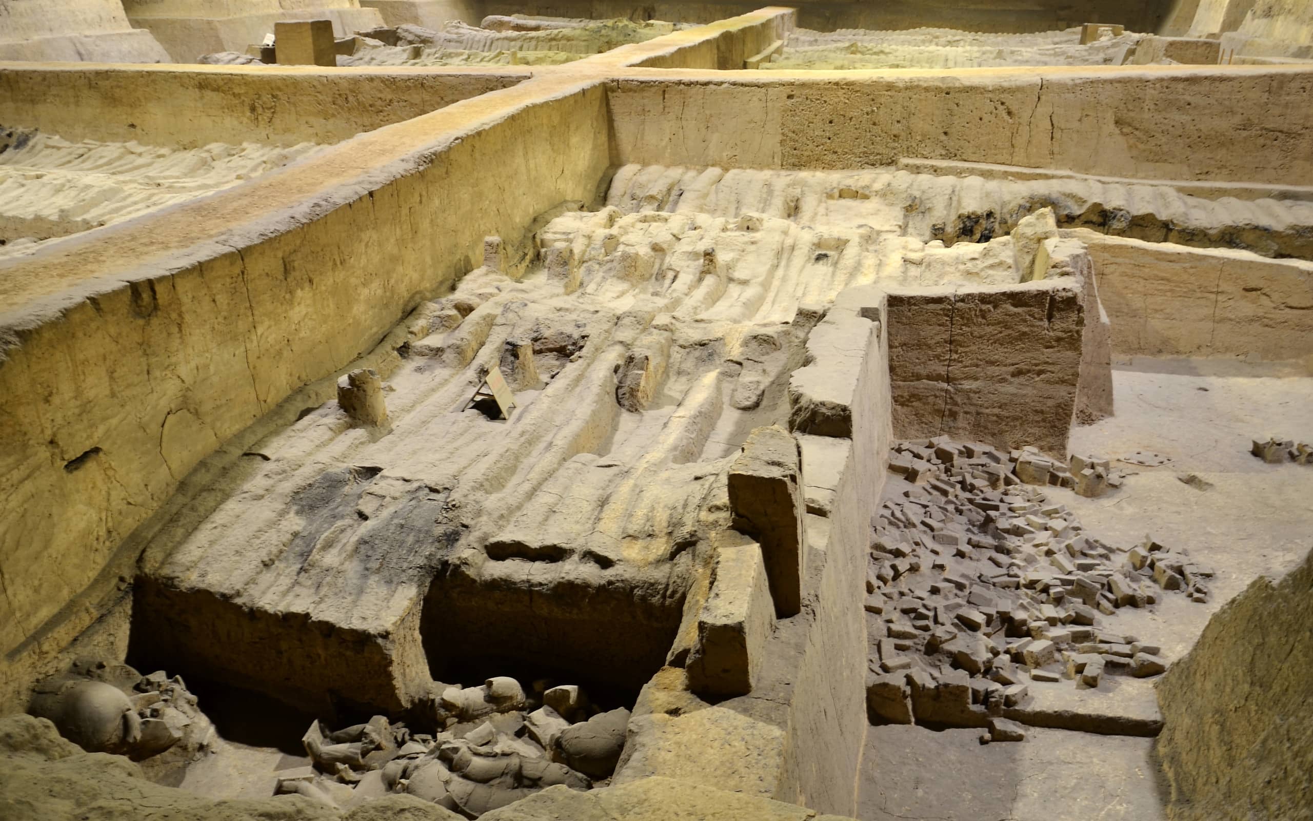 Pit 2: The Cavalry and Infantry