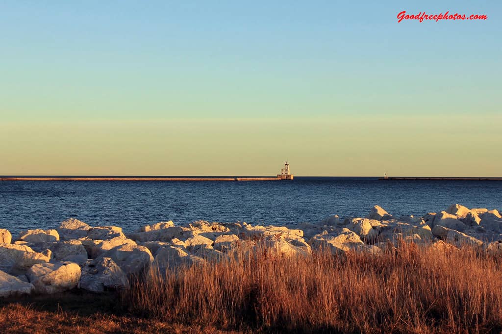 Milwaukee Pierhead Lighthouse