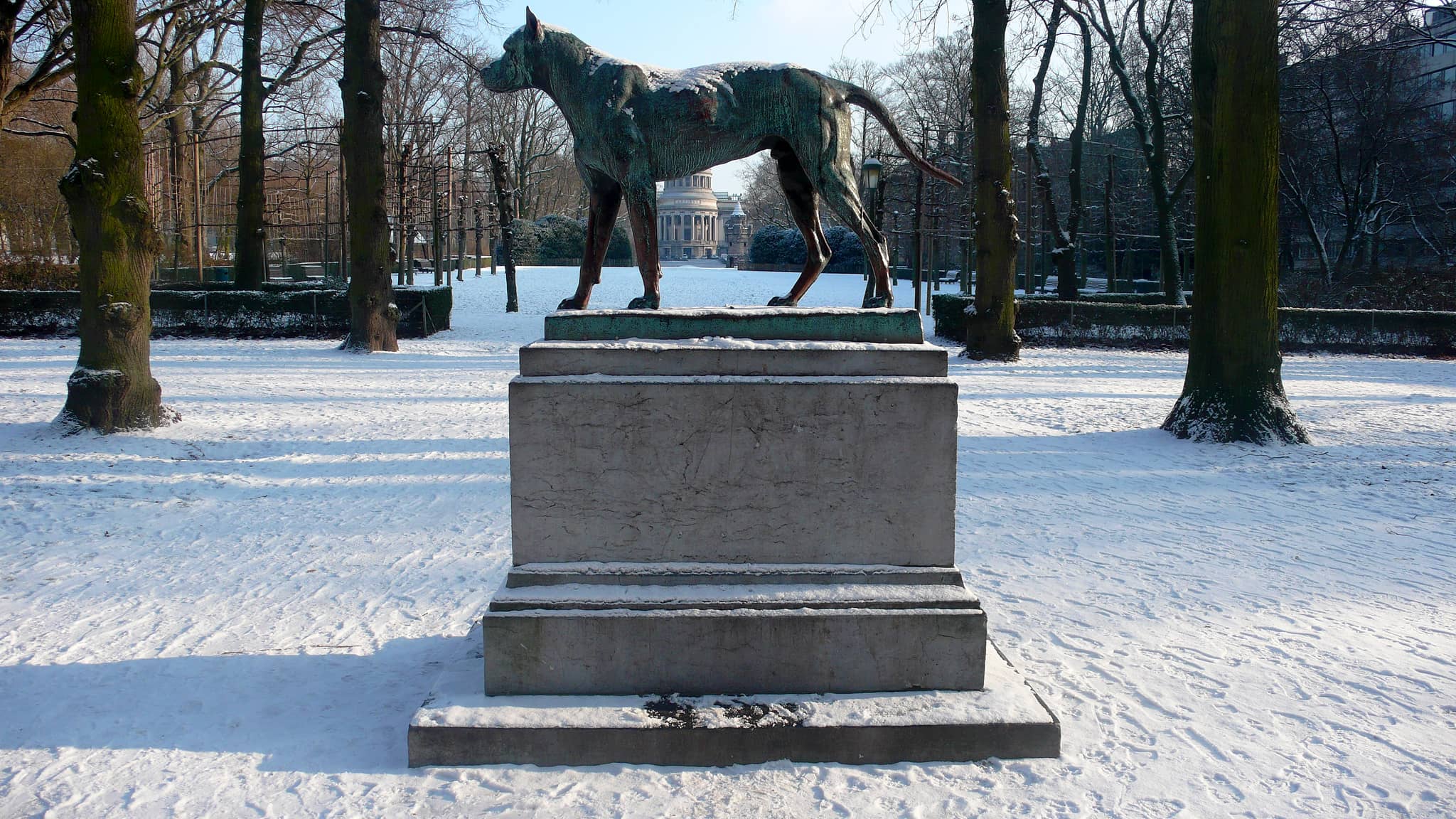 Nearby Cinquantenaire Park Sculptures