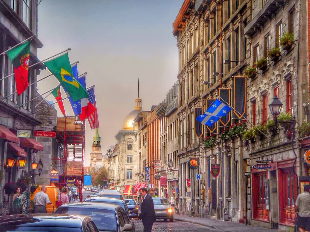 Historic Streets & Architecture
