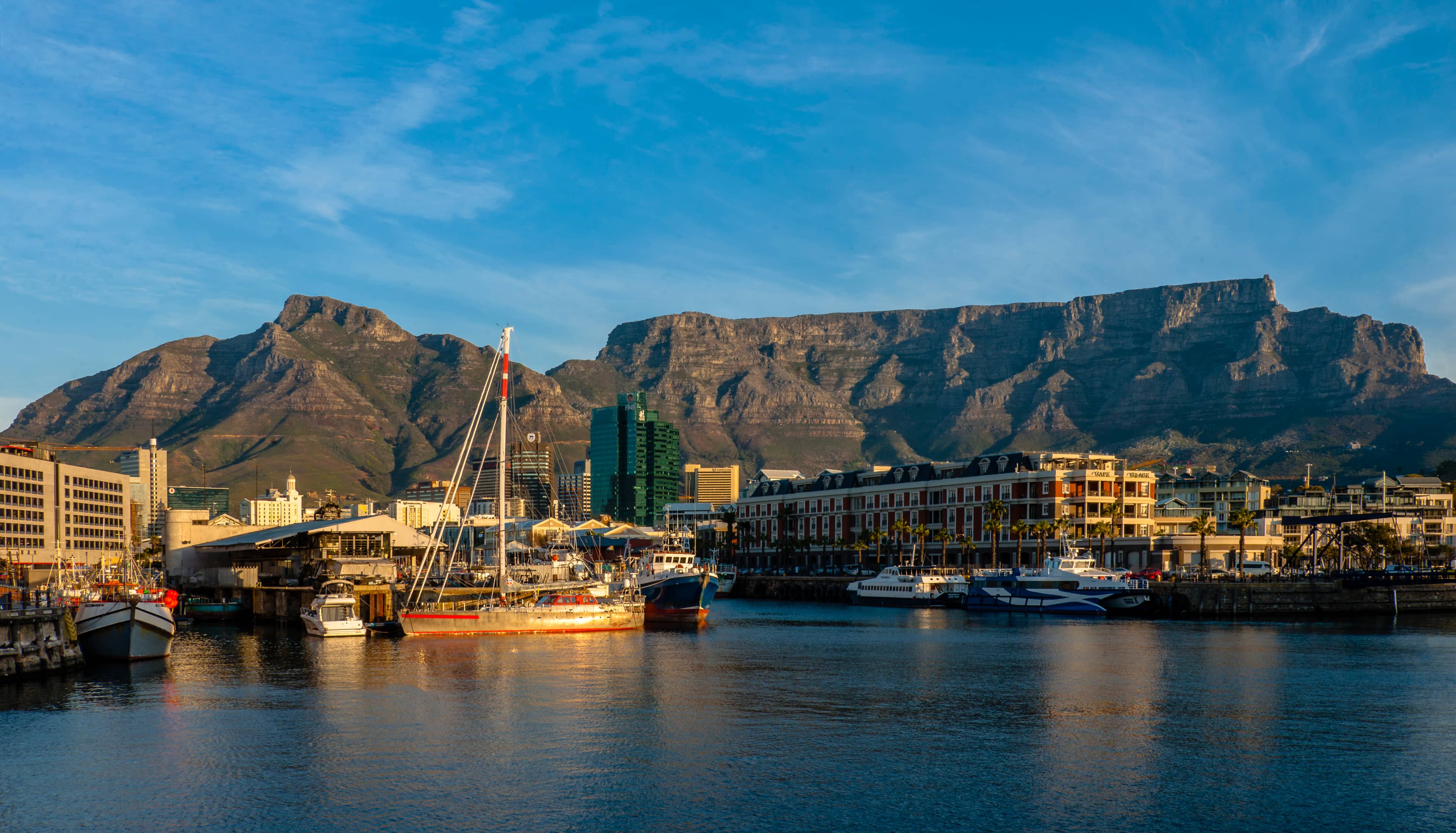Harbour and Table Mountain Views