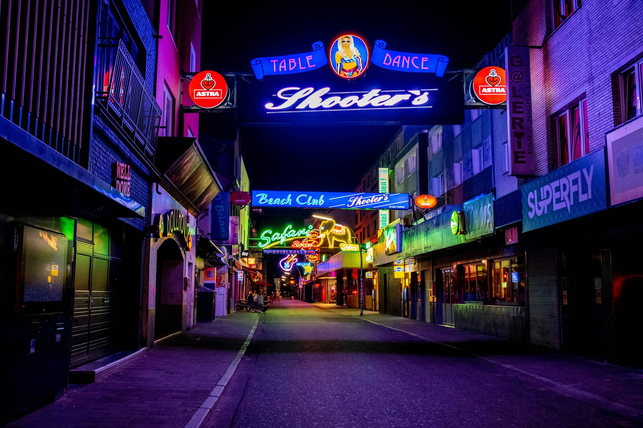 Reeperbahn Evening Atmosphere
