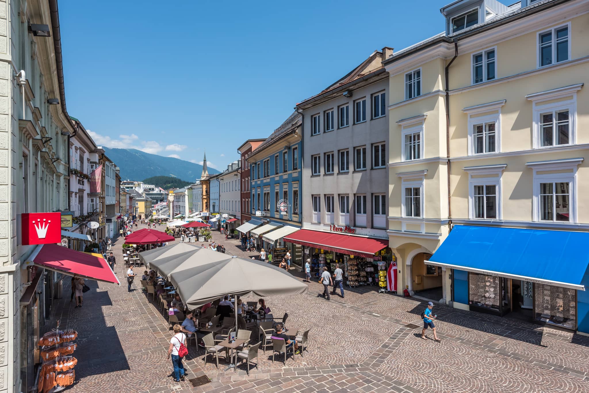 Town Hall Square