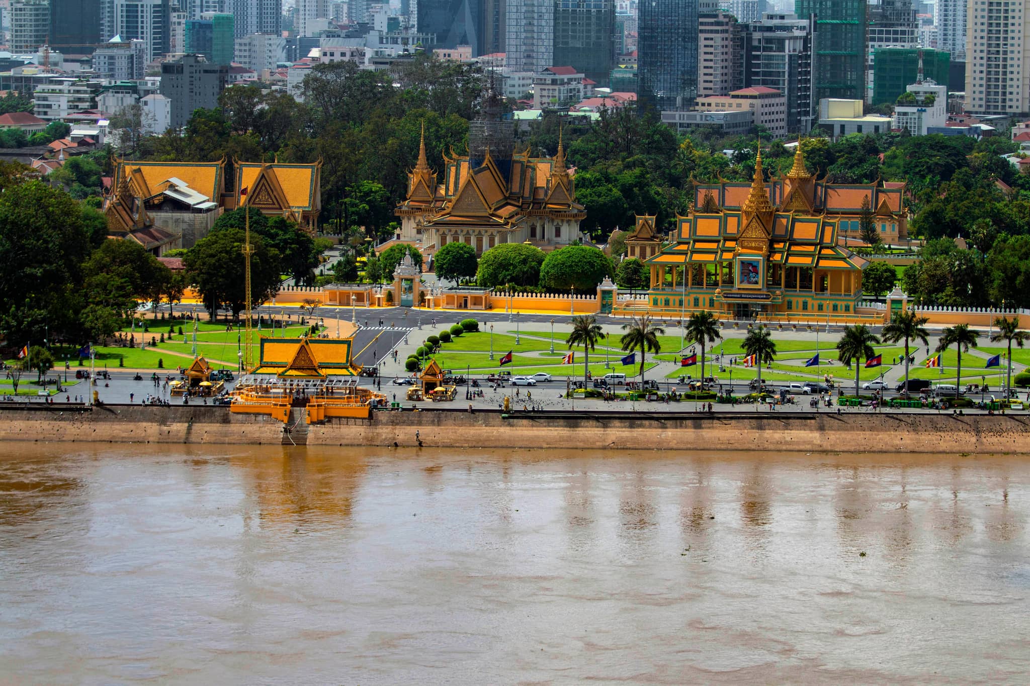Riverside Serenity