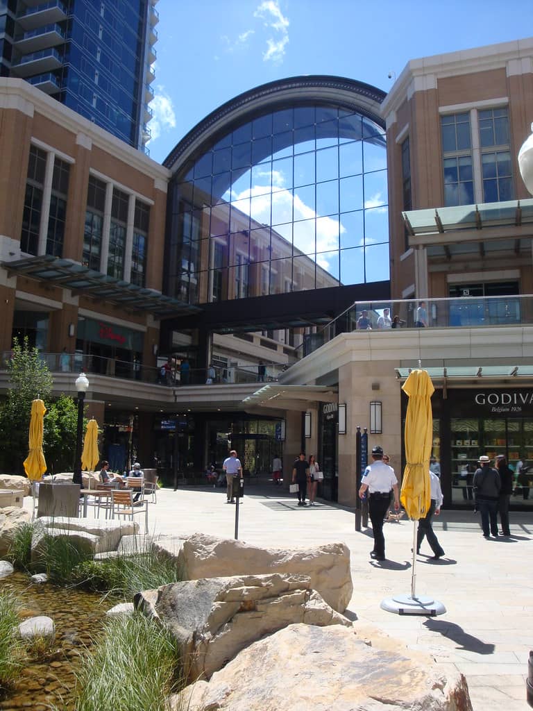 Retractable Roof