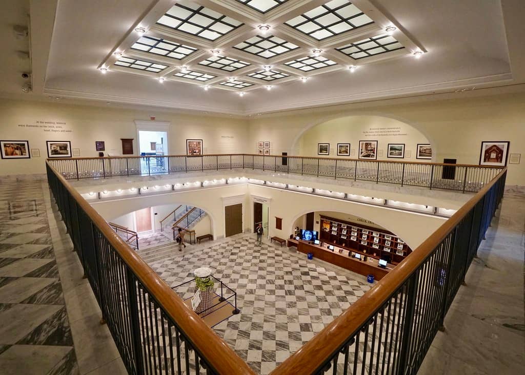 Grand Architecture