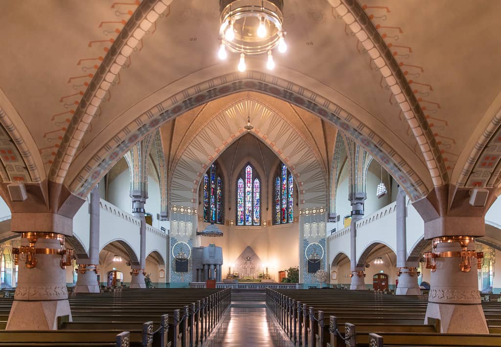 Cool Refuge on Hot Days