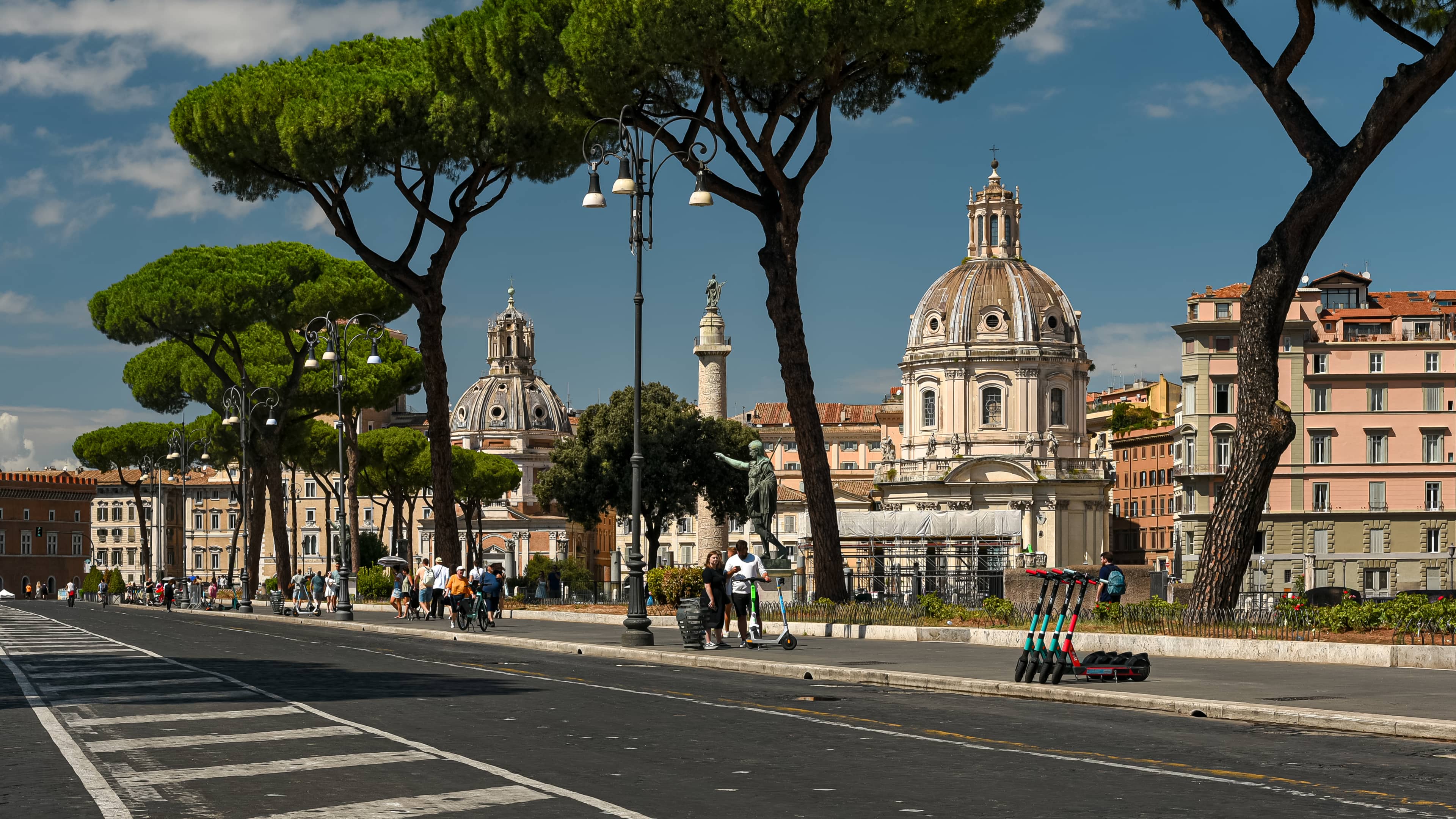 Immersive Multimedia Tour