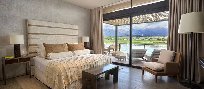 Award-Winning Tasting Room