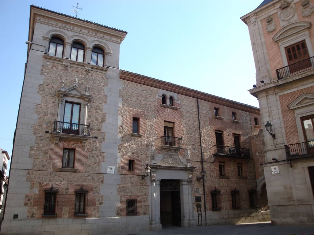 Palacio de Cisneros