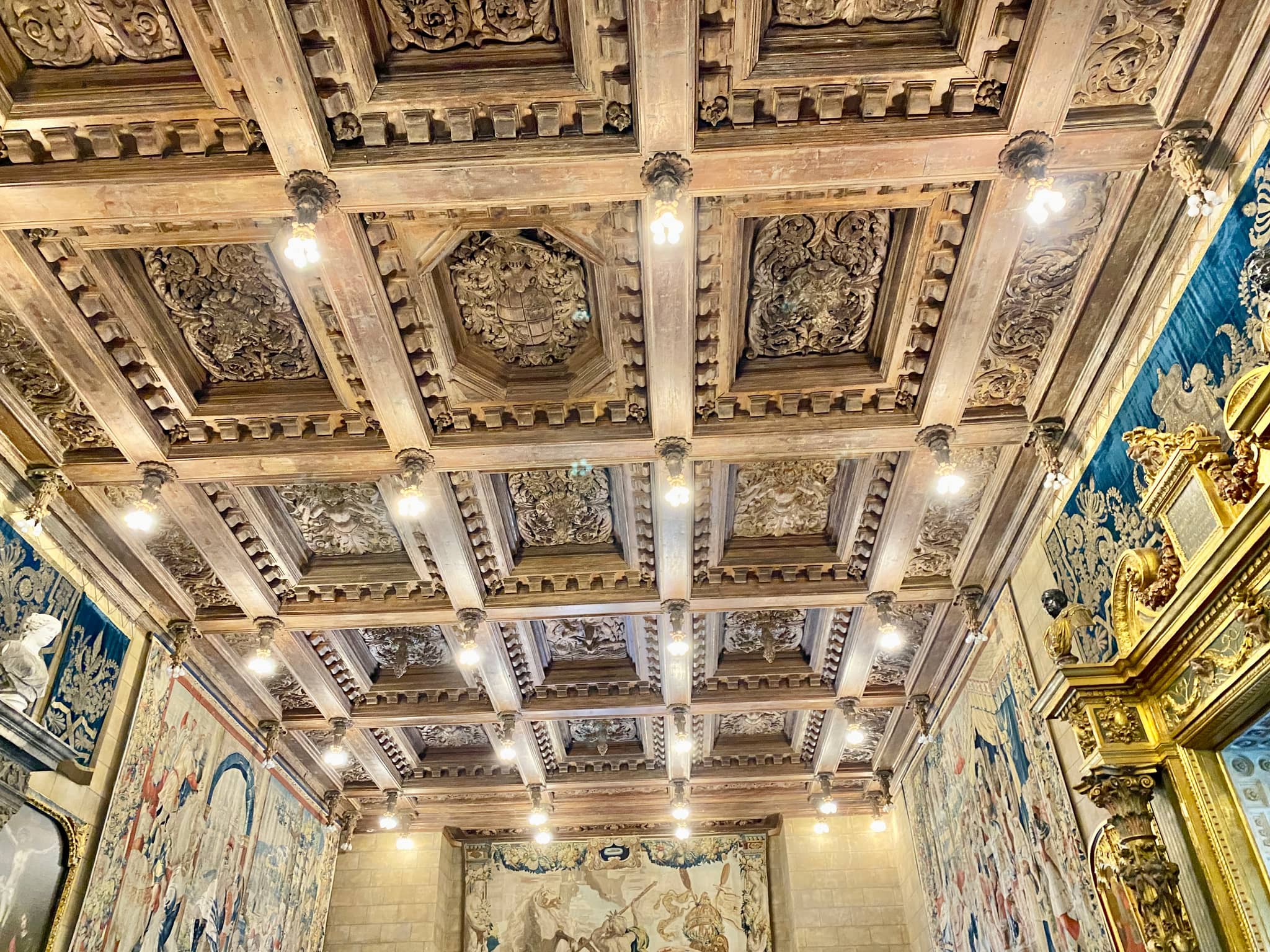 Painted Dining Room Ceiling