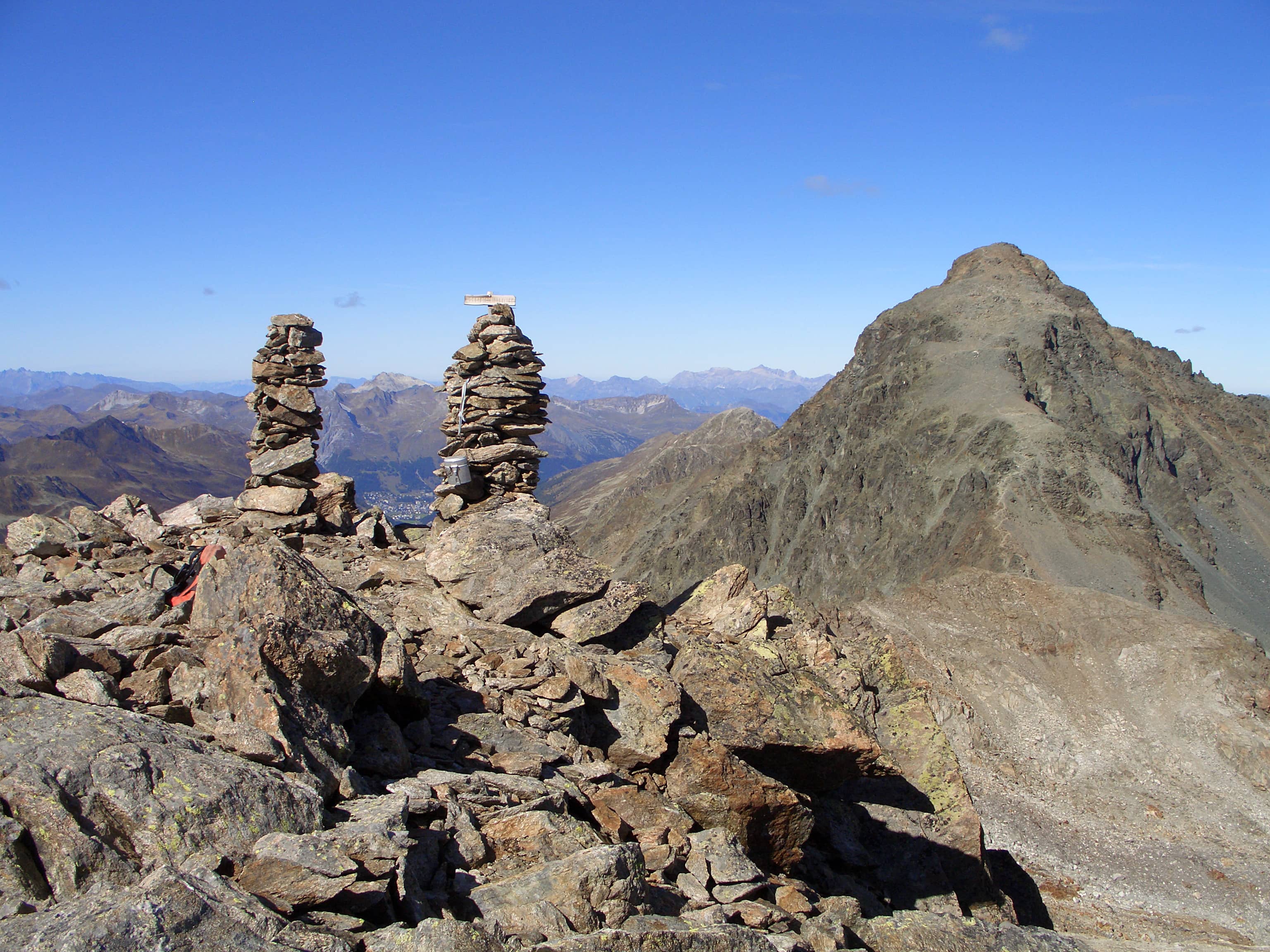 Panoramic Mountain Views