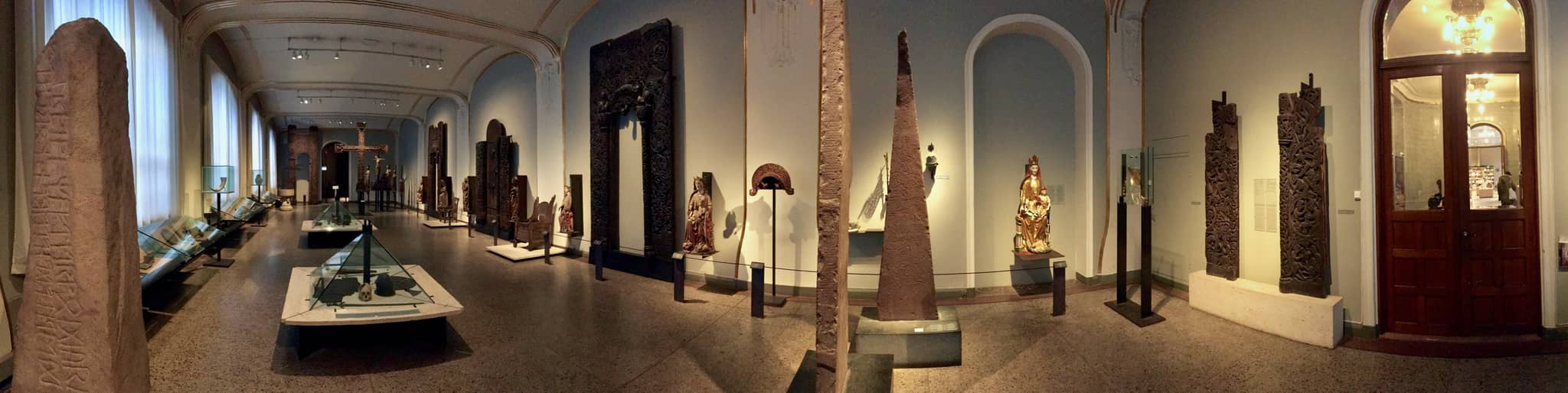Art and Integration Exhibits