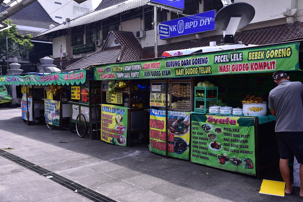 Local Snacks & Ice Cream