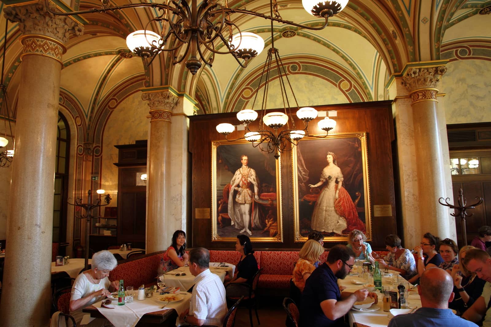 Cafe Central