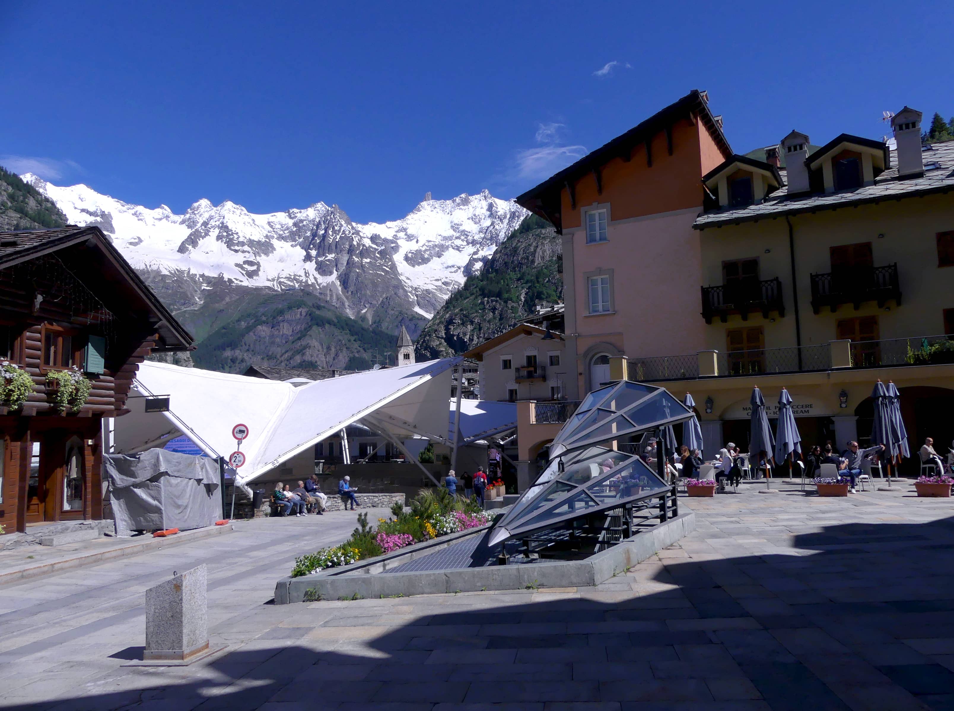 Courmayeur Town Center