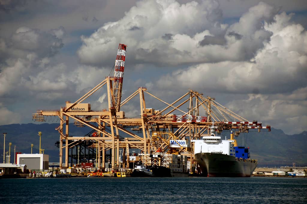 Working Seaport Views