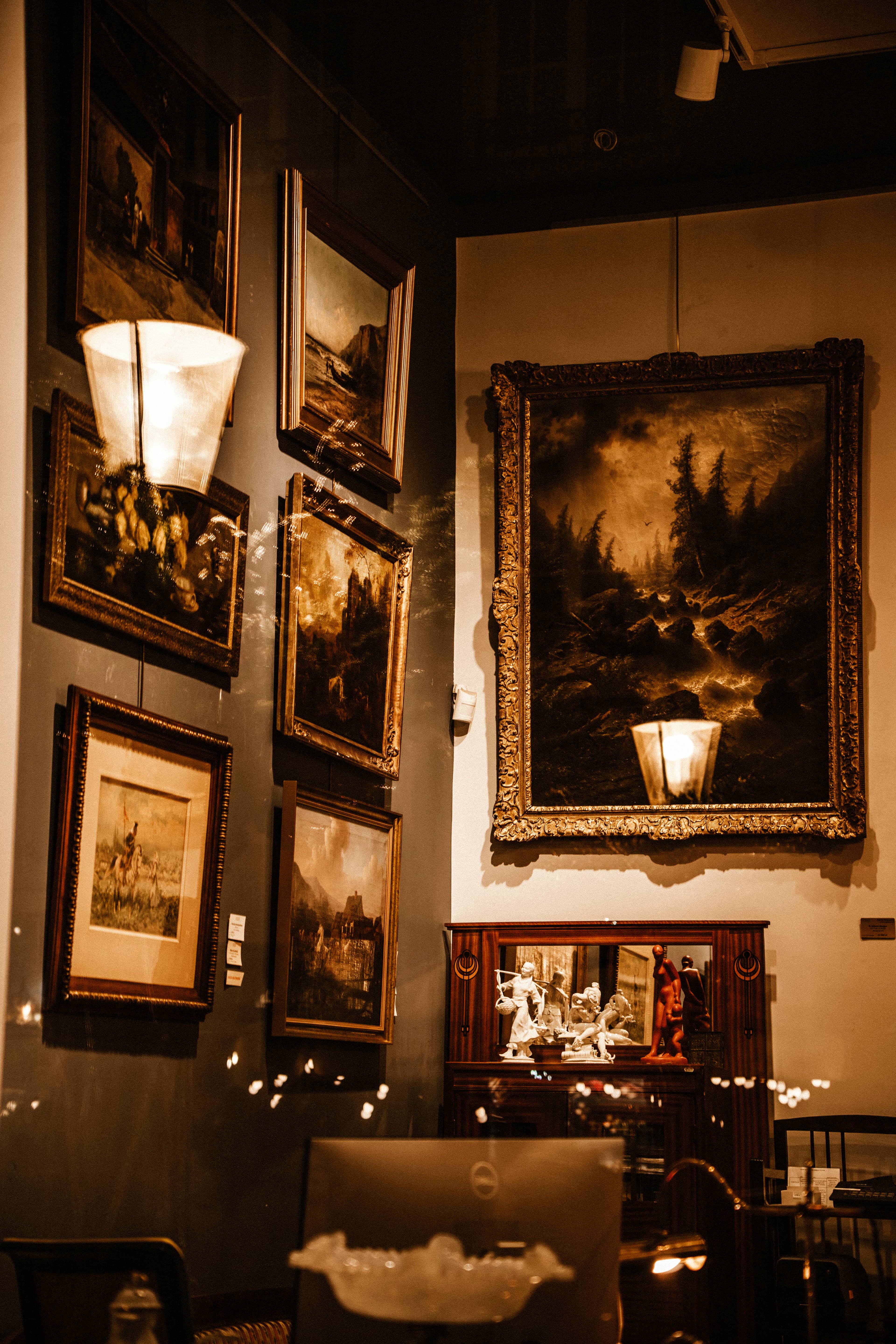 Art Galleries & Installations