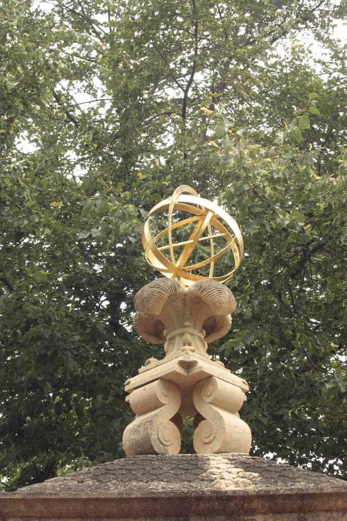 Simon Verity's Sculpture