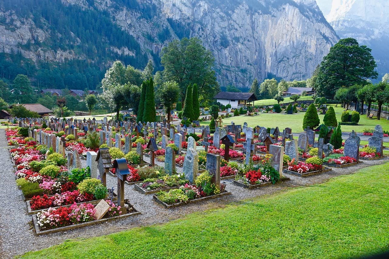 Lauterbrunnen Cemetery