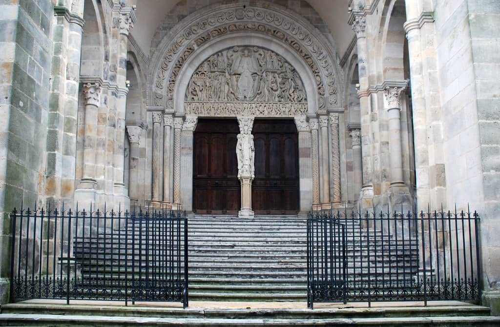 Ornate Facade & Grand Staircase