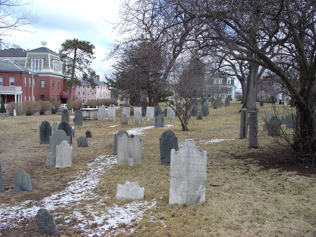 Scenic and Well-Kept Grounds