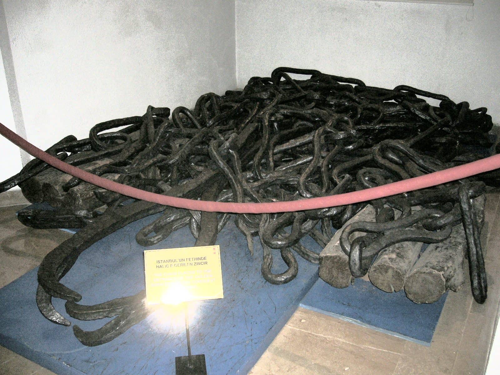 The Great Chain of Constantinople